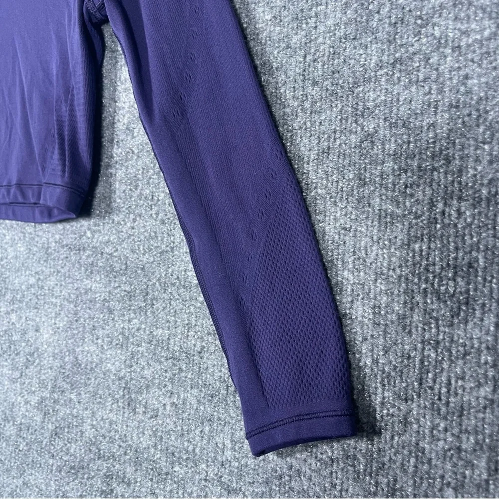 Lululemon Womens 4 Purple Reveal Long Sleeve Crop Top Active‎ Athletic
